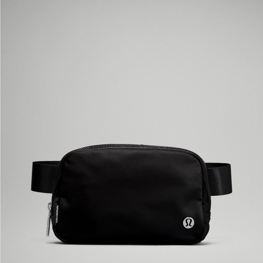 Everywhere Belt Bag Lululemon- Black